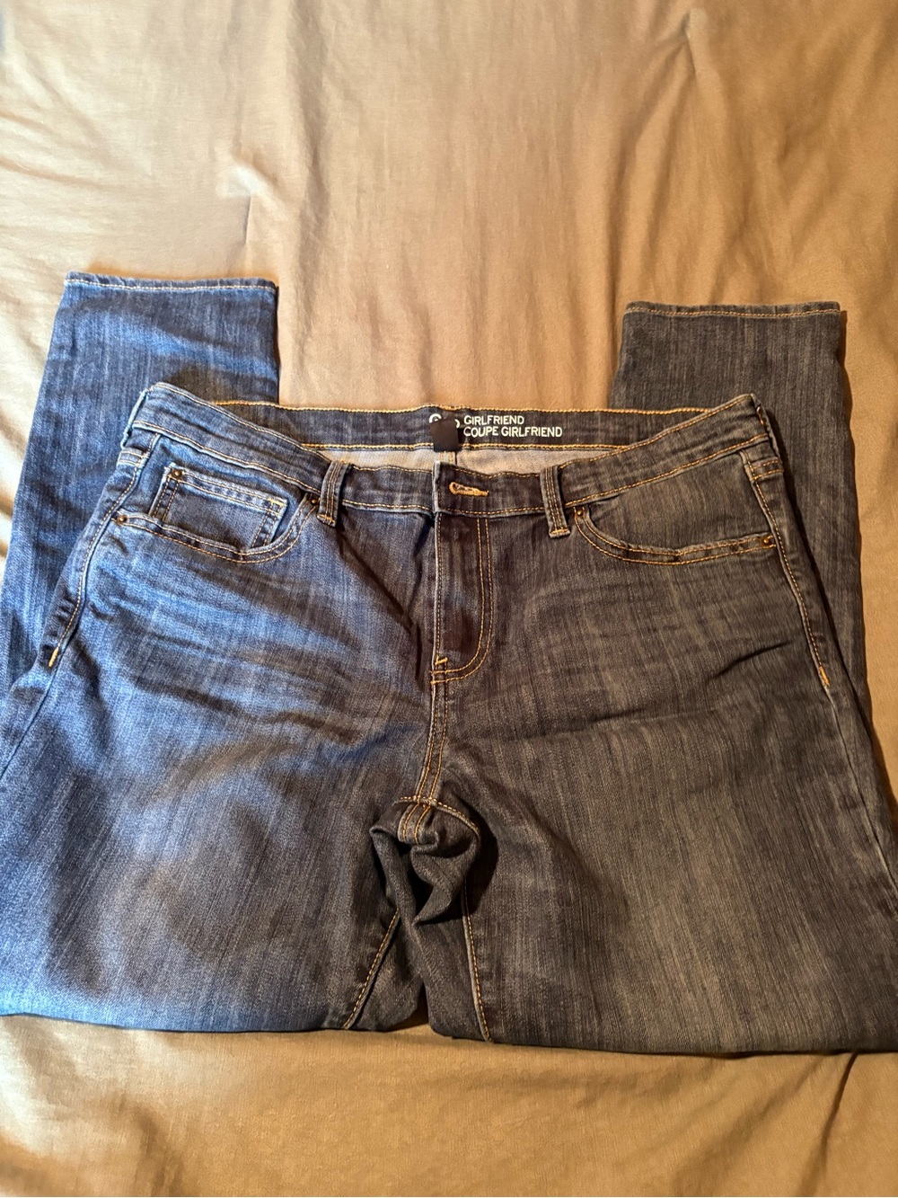 GAP Women's Dark Blue girlfriend Jeans